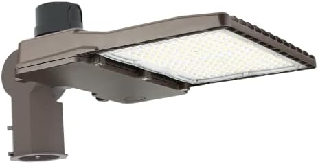 Konlite LED Terület Fény - 150W - Típusú III - 120-277V - 20500 Lumen - 4000K - 400W Egyenlő
